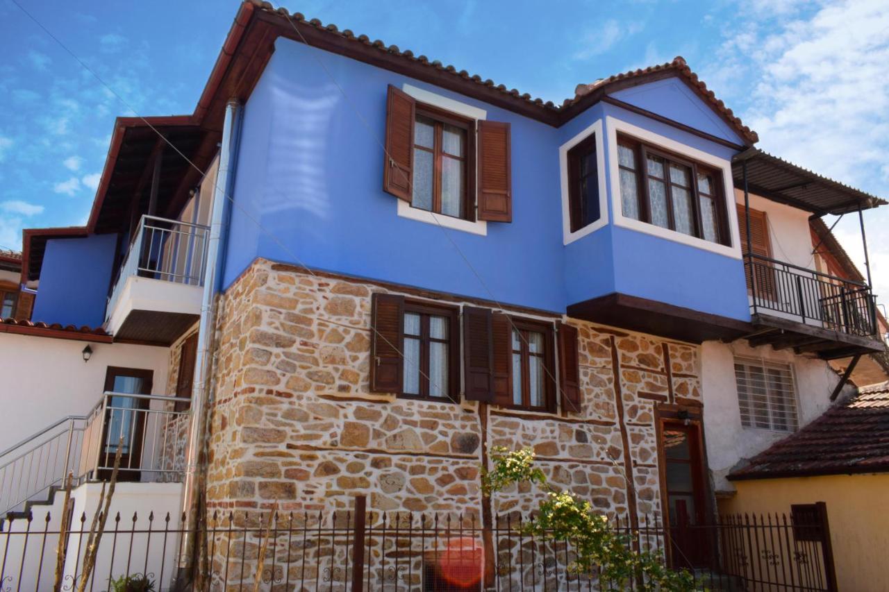 奥纳亚Renovated Old Manor House With Yard别墅 外观 照片