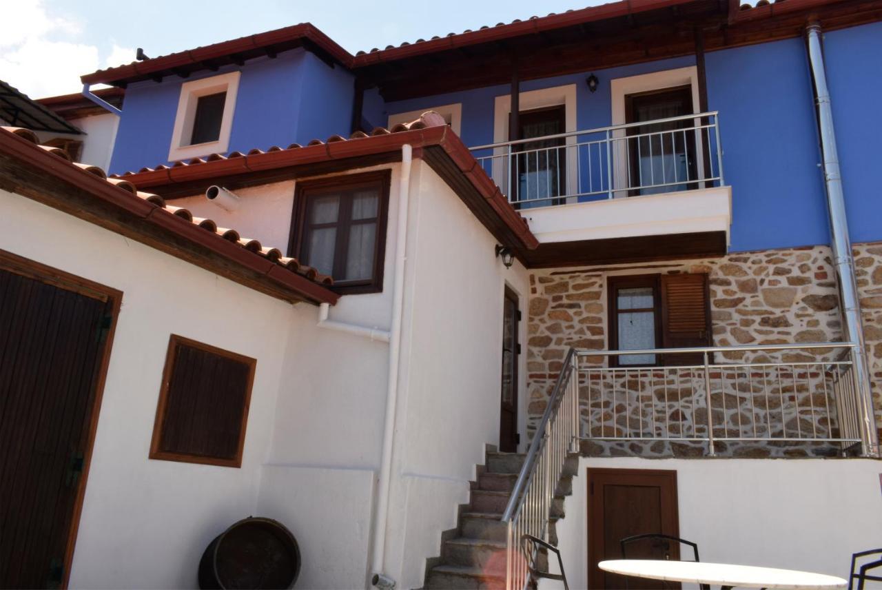 奥纳亚Renovated Old Manor House With Yard别墅 外观 照片